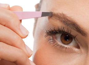 Tweezers and Scissors Set for Eyebrows Shaping
